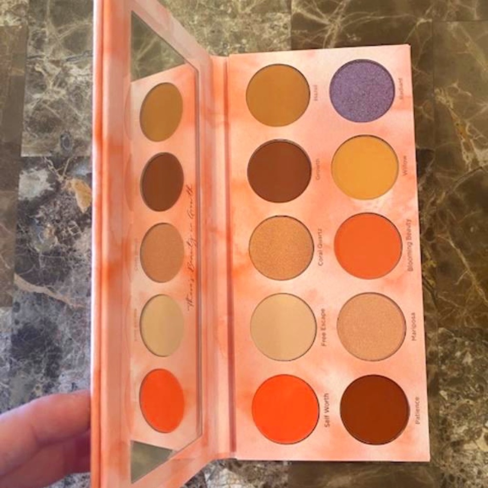 Dominique Cosmetics Coral Blossom Eyeshadow Palette